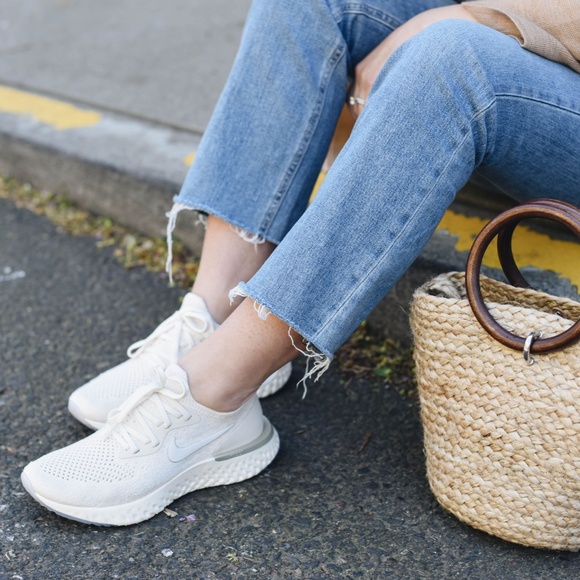 Nike Epic React Flyknit - Picture 4 of 8